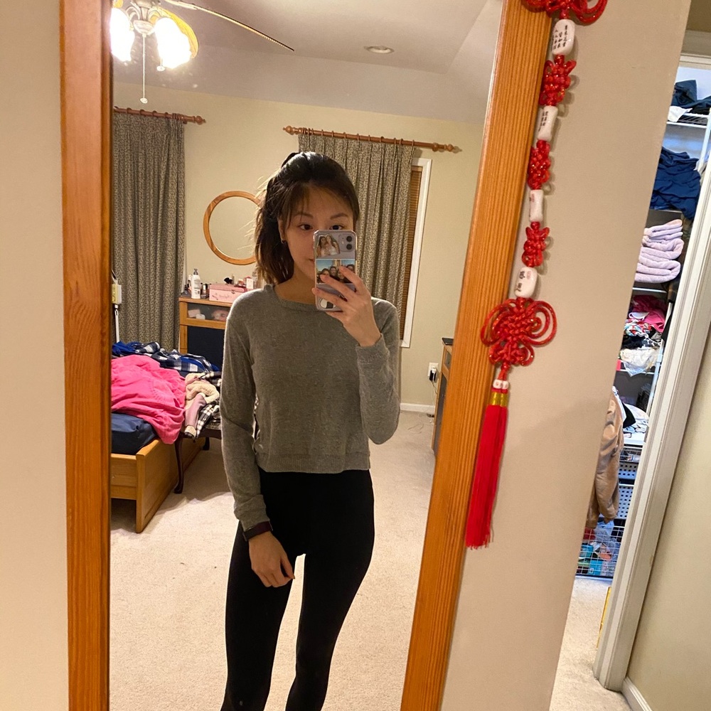 gray brandy melville sweater